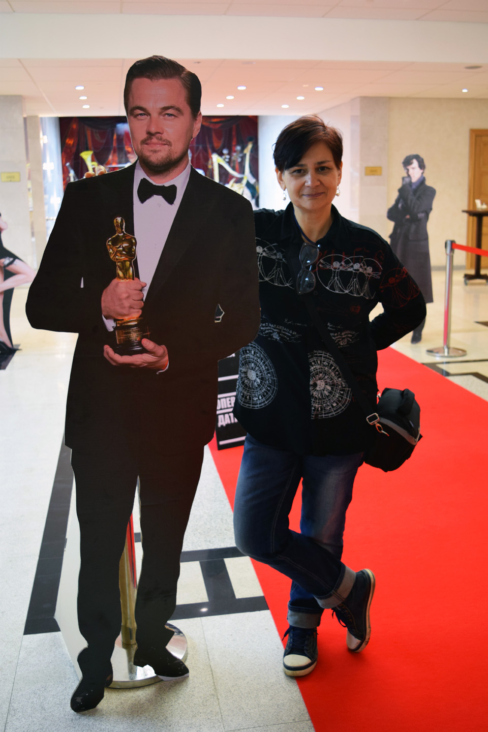 М8. В фотозоне «Обнимашки».JPG