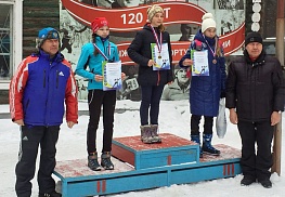 Лыжница из Кольцово стала лучшей на областных соревнованиях