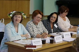 В Новосибирской области создадут региональное отделение Федерации женщин с университетским образованием